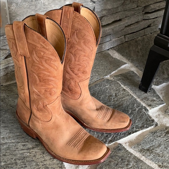 Moonshine Spirit by Brad Paisley Other - Brad Paisley Moonshine Spirit Western Boots, 7.5 D